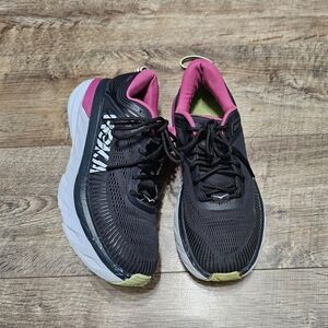 HOKAONE BONDI 7 sneaker women's size 8.5